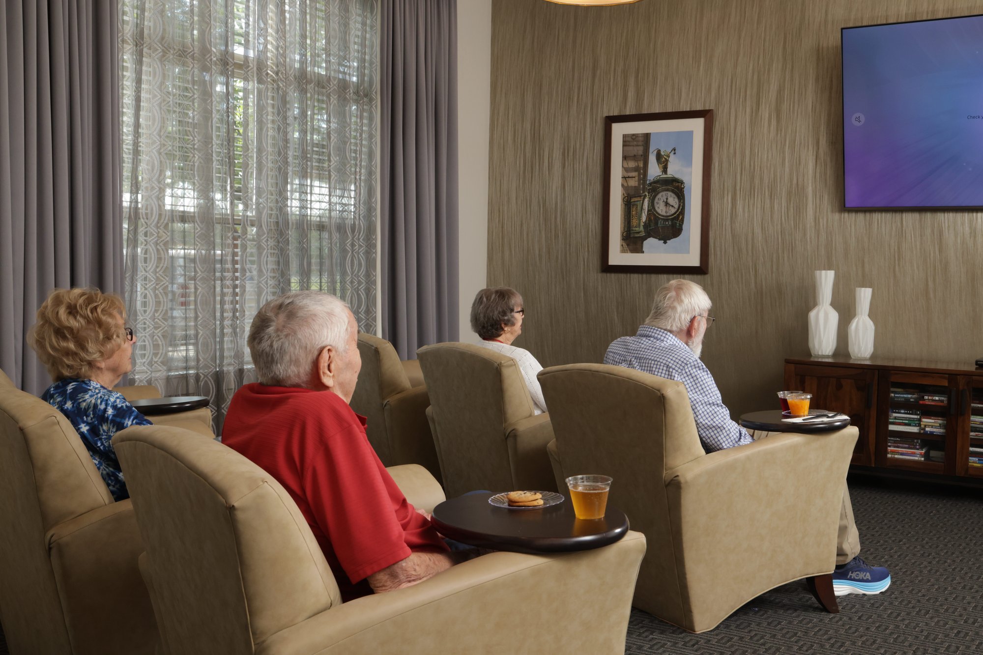 7420_West_159th_Lifestyle_0325